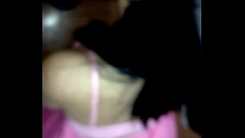 Preview 2 of Fresh 18yr Old - Entregador de g&aacute_s veio troca o gaz olha no que deu