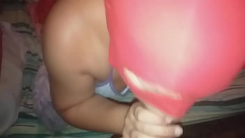 Preview 1 of Indianf Firozabad - latina de 18 a&ntilde_os venezolana le gusta mucho  el semen en su cara y se deja grabar