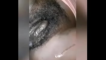Preview 2 of Andrea Argentina Mar Del Plata - Close up ebony piss