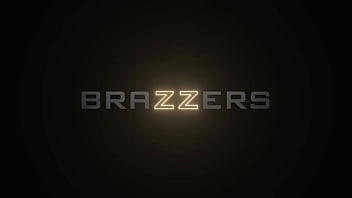Preview 4 of Young Naked Teen - A Very Brazzers XXXmas Part 2 Kira Noir,  Holly Day / Brazzers/ Enter XVPROMO on official site for discount