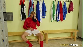Preview 1 of Bezbiyen 51 - Sporty jock mounts and sucks dick