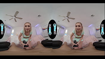 Preview 3 of Punjabi Sexy Pic - WETVR Step Dad Fucks Tight Pussy In VR