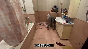 Preview 1 of Massage Douter - STEP SISTER STUCK IN THE BASKET &amp_ I CUM IN HER PUSSY