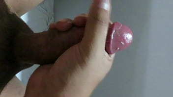 Preview 3 of Hotmozacom Momy - MASTURBACIO PENE JUGOSO LUBRICANTE