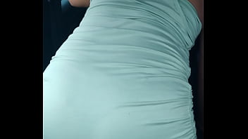 Preview 3 of Daughter Swap Full Movies - Exhibitionismo en el Uber muestro el culo durante el viaje