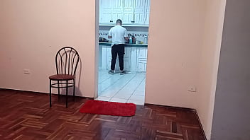 Preview 1 of Hey Girls Scene 16 - Voy a visitar a mi hermano y veo que mi sobria se pone muy puta conmigo logro follarmela mientra mi hermano esta en la cosina que buena sobrina tengo toda una gran puta le gusta chuparme la polla y sacarme toda la leche