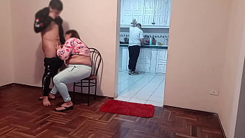 Preview 4 of Hey Girls Scene 16 - Voy a visitar a mi hermano y veo que mi sobria se pone muy puta conmigo logro follarmela mientra mi hermano esta en la cosina que buena sobrina tengo toda una gran puta le gusta chuparme la polla y sacarme toda la leche