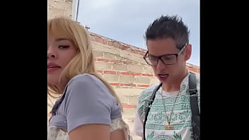 Preview 1 of 3gp Dise Video - Mi novia y yo estamos en la asotea de mi vecino casi nos descubre