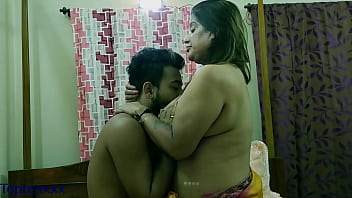 Preview 2 of Up Bihar School Girl Sex Clip - Bengali Milf Aunty vs boy!! Give house Rent or fuck me now!!! with bangla audio