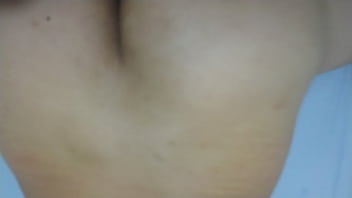 Preview 1 of Maid Tug Job - Aplaudiendo con las nalgas de perrito