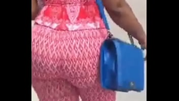 Preview 1 of Video Zzzzz - Big booty girl twerking