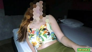 Preview 1 of Wwxnxxvideo - Universit&aacute_ria da bunda grande e gostosa ,  me prop&ocirc_s fazer um TCC com ela no motel e gravar tudo