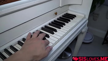 Preview 1 of Sxcexxx Fallmvedeo - Stepbrother plays the piano while his stepsister is on her knees sucking his cock