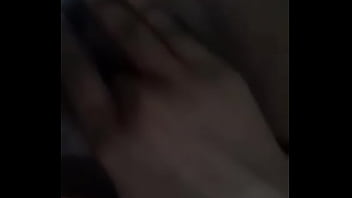 Preview 4 of Doal Sex - Mi prima me mand&oacute_ un v&iacute_deo masturb&aacute_ndose