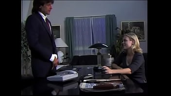Preview 1 of Keanie Moire - Horny babe Rachelle DeVore fucking her boss cock