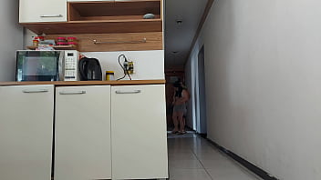 Preview 4 of Xxx Rj Video - sexo arriscado,  enquanto meu marido estava no banho transei com amigo dele,  quase fomos pego