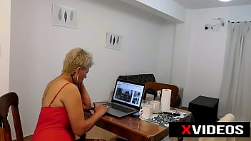 Preview 1 of Bdsm Mailk - MI MADRASTRA  ME DESCUBRE ESPIANDOLA  MIENTRAS  SE MASTURBA  Y ME HACE  COJERLE EL CULO  HASTA QUE LE DESBORDE  DE LECHE  1