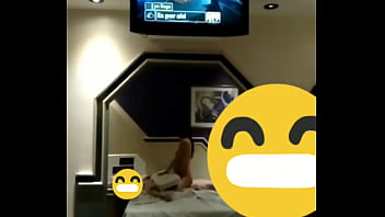 Preview 3 of Savage Tease 14 - Joven argentino cogiendo con hermosa peruana