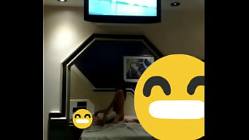 Preview 4 of Savage Tease 14 - Joven argentino cogiendo con hermosa peruana