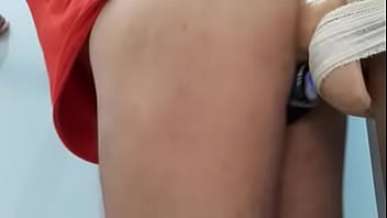 Preview 3 of Suck Hot Nipple Massage - Atolando um vibrador e um consolo no cu, que del&iacute_cia @!!!!