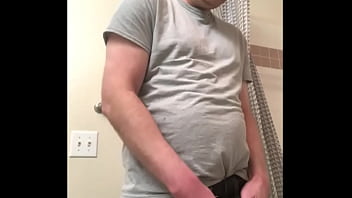 Preview 4 of Jni Sin Xxxcom Vodie - Dude takes a leak in his apartment