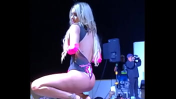 Preview 1 of First Night Married Xxx - Karol Villamizar Car Audio