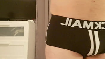 Preview 1 of Big Butt Nude In Public - SexyAthleticTwink