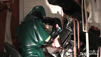 Preview 3 of Xxx Mom Son Nait - Rubbernurse Agnes - Green surgical gown - urgent emergency response due to acute erectile tension: sucking off the jammed sperm juice
