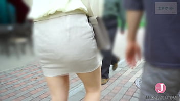 Preview 1 of Stepmom Massage Him Son - She is a girl who has been taking care of her bottom hair.