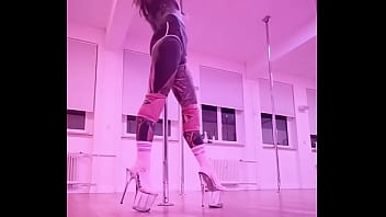 Preview 4 of Young Man Sex With Old Lady - Do you like this choreo ?Thanks to glow sportsclub for teaching it to me.N E W S: My pole addiction took now finally ove...