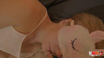 Preview 1 of Cartoon Cxxx Video - I woke up my perfect girlfriend to fuck her