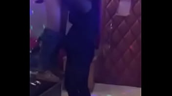 Preview 4 of Sax Mp4 Videos Xxxxxxx - 儿子和熟女母亲ktv做爱