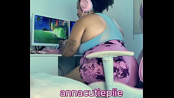Preview 2 of Mia Khalifa Natural Sex - BBW Gamer Girl Farting for online friends