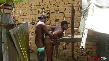 Preview 3 of Pakistan Sister And Brother - MATURE WOMAN GOT FUCKED WHEN STEP SON SAW HER TAKING OFF CLOTHS IN PUBLIC