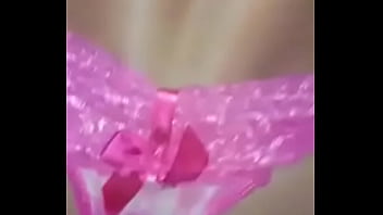 Preview 3 of Manado Sexxx - Novinho hetero bandido veio me visitar me botou de quatro e socou a piroca no meu cuzinho no sigilo 21990659700