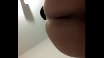 Preview 4 of Hat Mara Bas - Gay teen twerking (short)