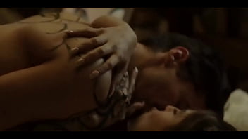 Preview 4 of Mulher Fazendo Sex Com Animais - Carla Mansour
