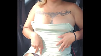 Preview 3 of Julia Barretto Scandal - En el auto en carretera mostrando mis calzones y tetas