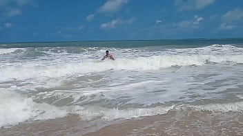 Preview 3 of Exhibcionist Voyeur - YURI GA&Uacute_CHO NA PRAIA DE TAMBABA