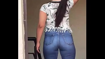 Preview 3 of Hde Xxx - Thick white girl