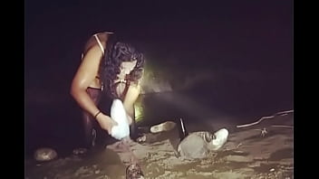 Preview 3 of Bhartiye Sex - Extremo gigante rompiendo las entra&ntilde_as demuestra gorda travesti en un inserci&oacute_n anal insana