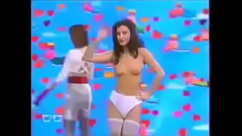 Preview 3 of Bh Vf - Tuttu Frutti Sexy Show