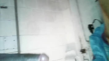 Preview 4 of Omer Porn Ex - Cad&ecirc_ as coroas a procura de um real