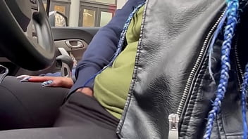 Preview 2 of Xxxxl Hoodiesxxc - Squirting in NYC traffic !! Zaddy2x