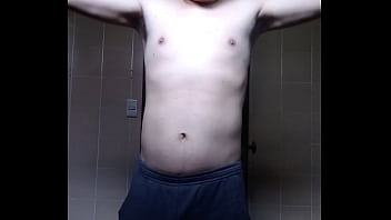 Preview 2 of Madre En La Piscina Con Hijo Xxx - Homem 26