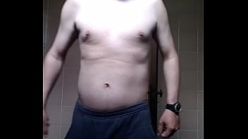 Preview 1 of Madre En La Piscina Con Hijo Xxx - Homem 26