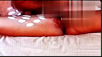 Preview 1 of Pregant Hamil Besar - Comida de co&ntilde_o mientras le meto una enorme polla y ella chupa la mia