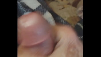 Preview 1 of Saara Mom - Jerking off 69