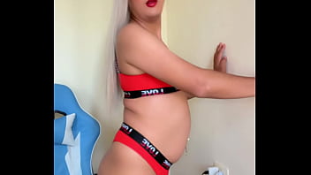 Preview 2 of Mom And Dad Desi Xxx - Roja cachonda transexual