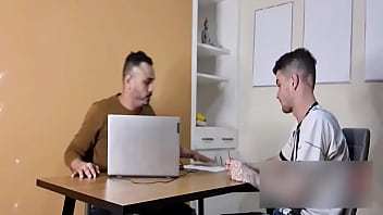 Preview 1 of Porn Saxxx Movi - Erick Diaz Passando Em Consulta Com O Psic&oacute_logo Safado